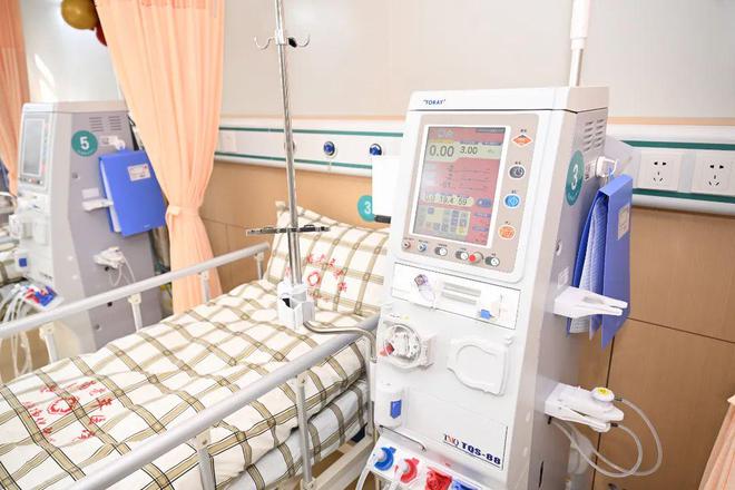 福建省老年医院血液净化中心9博体育揭牌启用(图3)