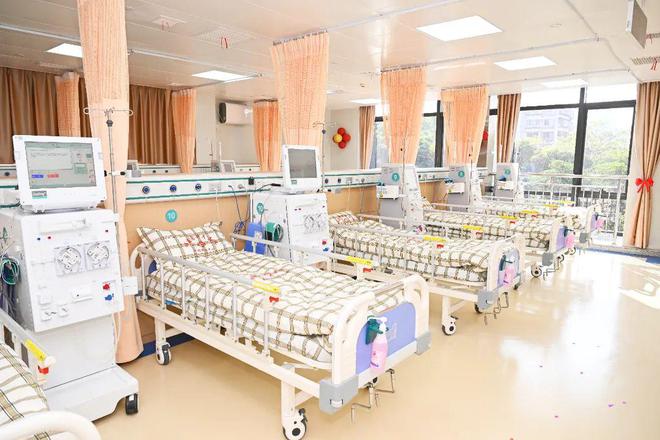 福建省老年医院血液净化中心9博体育揭牌启用(图2)